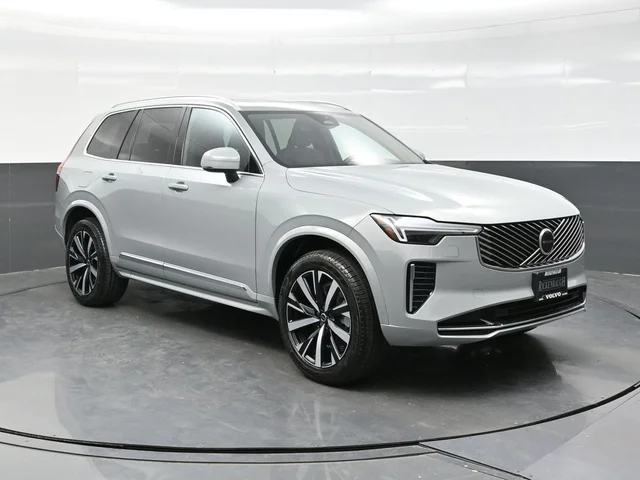 2026 Volvo XC90 Core