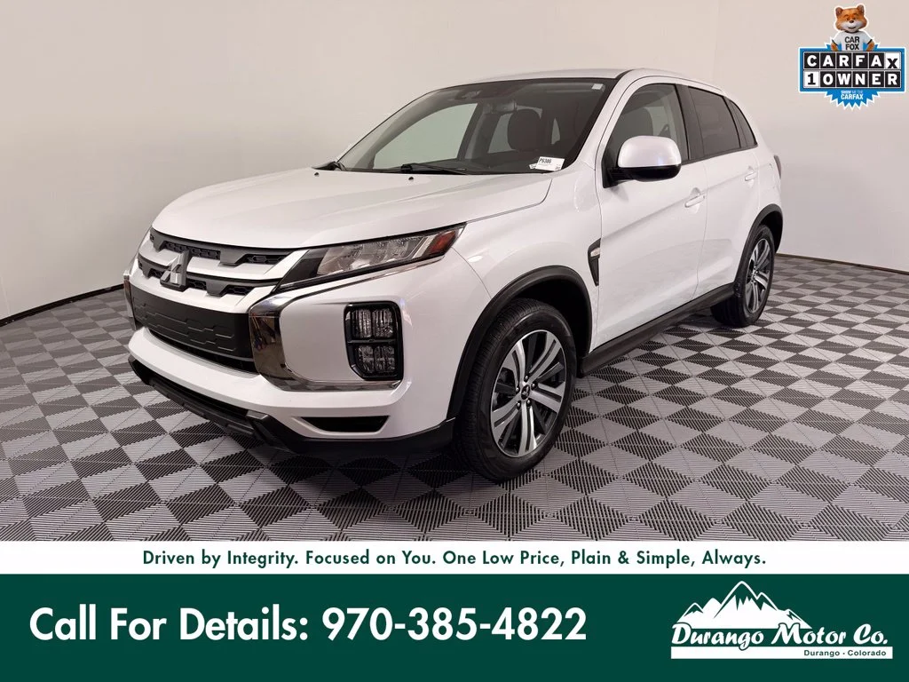 Used 2024  Mitsubishi 2.0 ES image 1