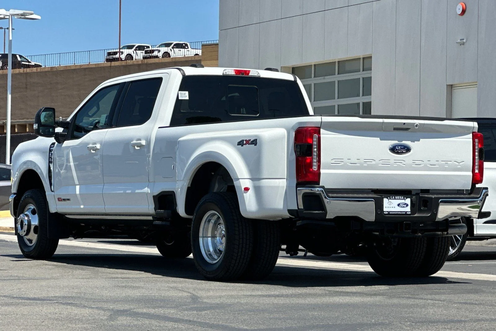 New 2026 Star White Metallic Tri-Coat Ford F-350® Lariat® image 5