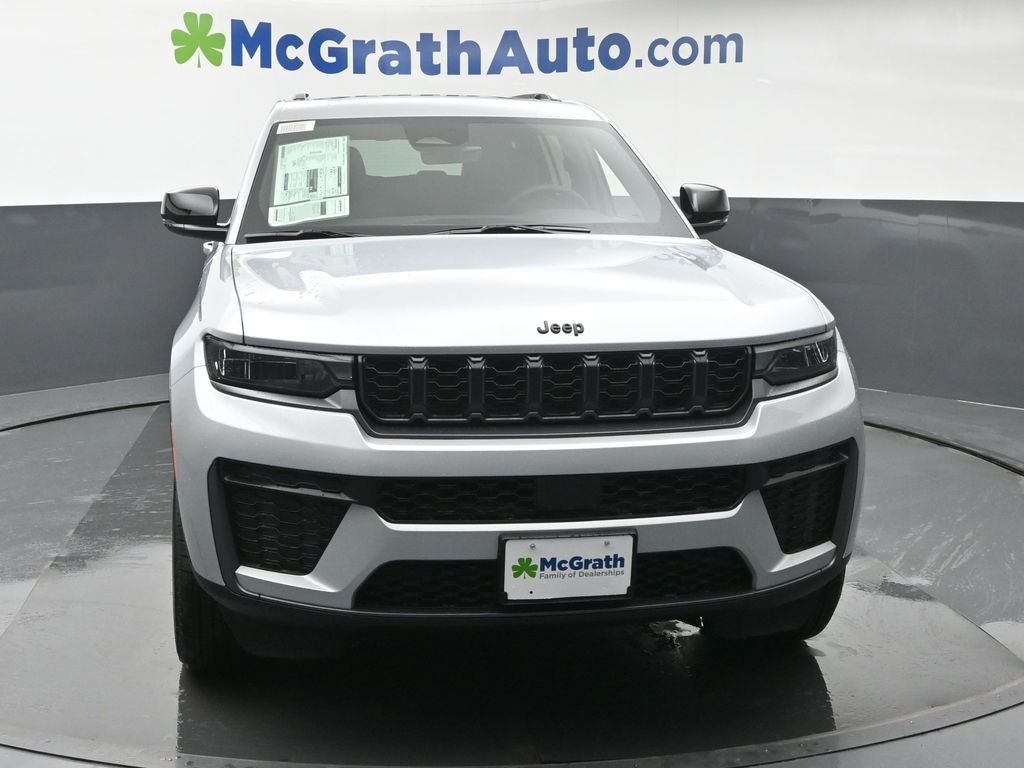 New 2026 Silver Zynith Jeep Altitude image 5