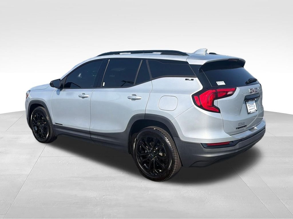 Used 2021 Silver GMC SLE image 3