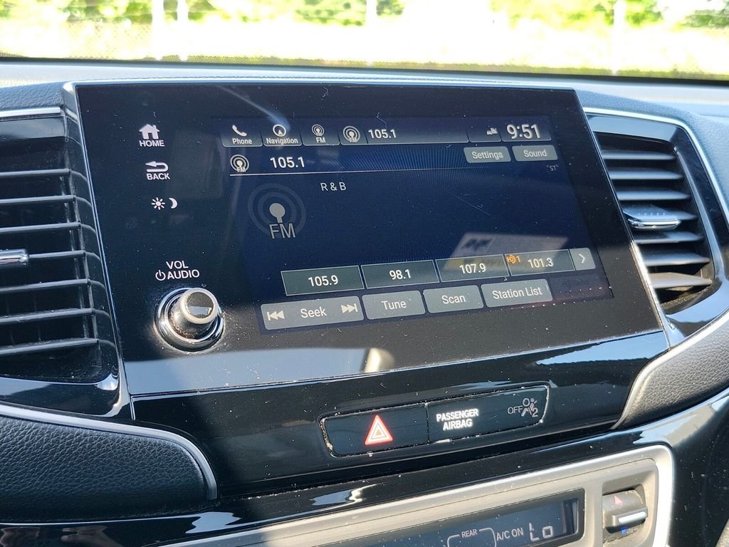 Used 2019  Honda Touring image 22