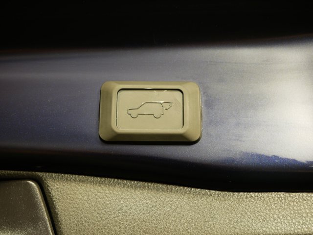 Used 2025 Blueprint Toyota XLE Premium w/ Weather Pkg image 15