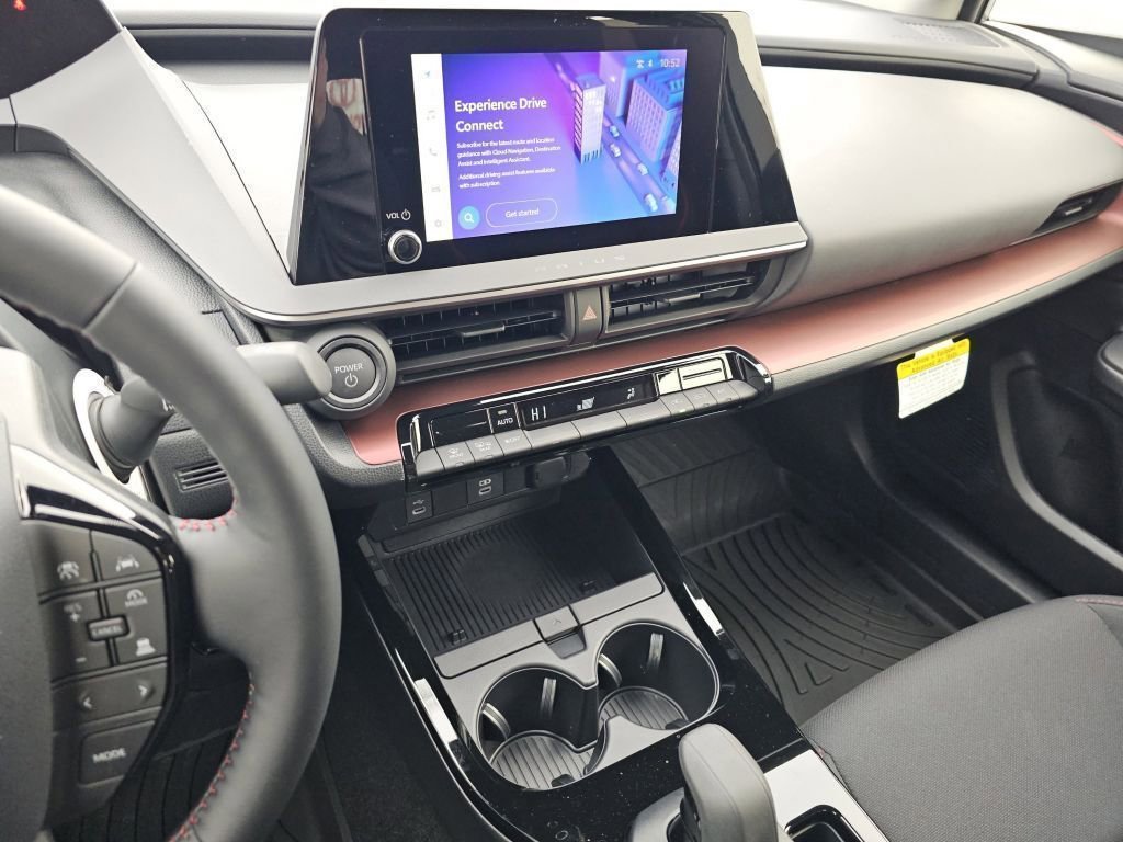 2026 Toyota Prius Plug-in Hybrid SE - Photo 31
