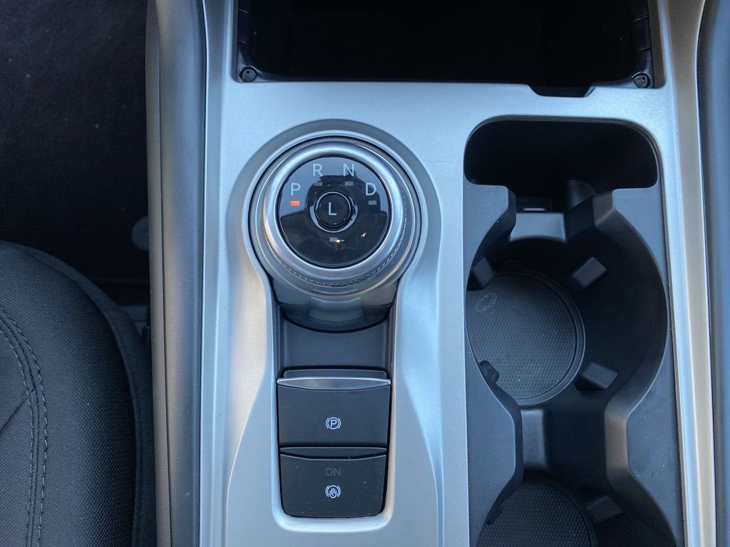 Used 2024 Gray Ford XLT image 22