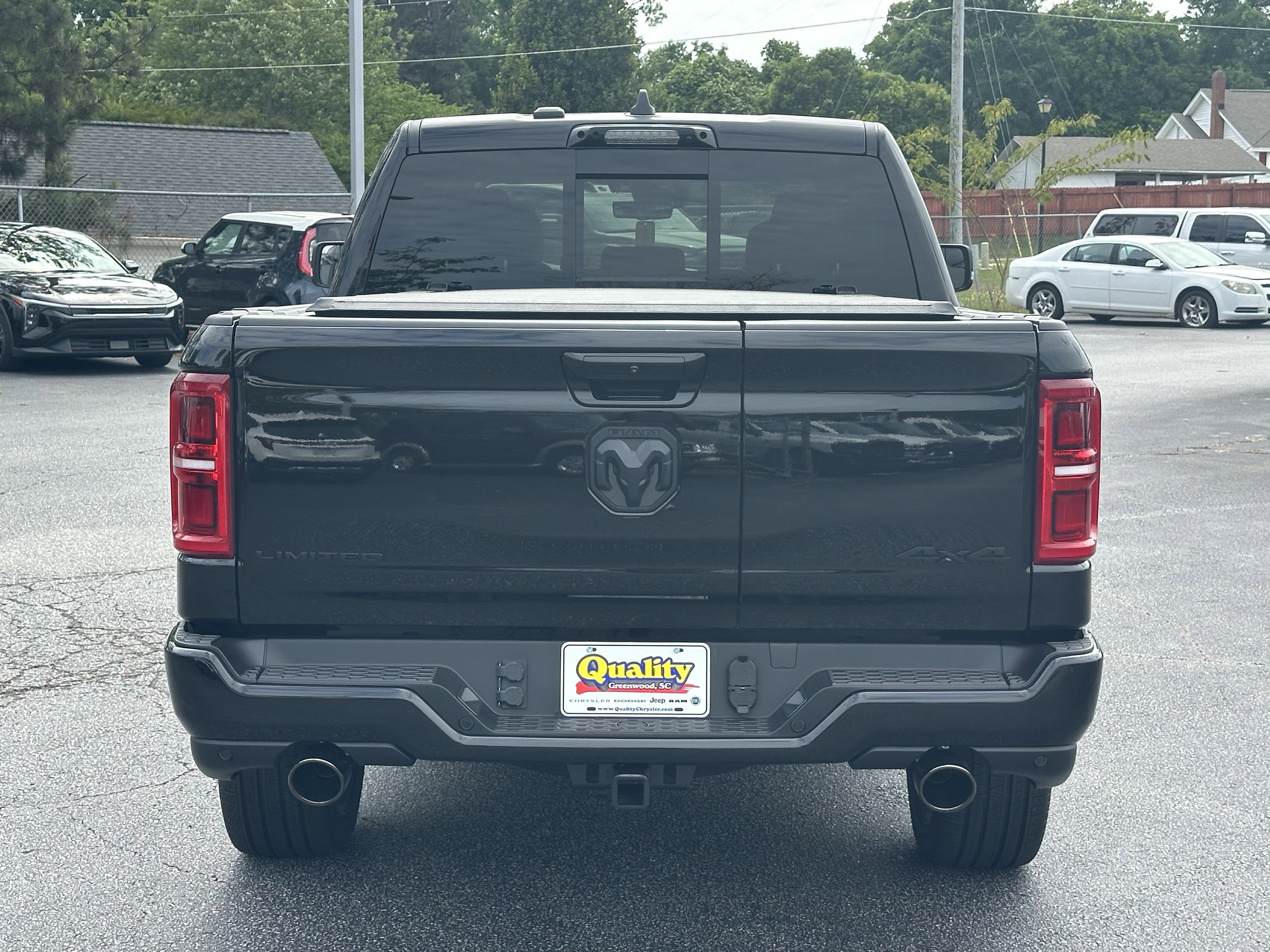 New 2026 Diamond Black Crystal Pearlcoat RAM Limited image 7