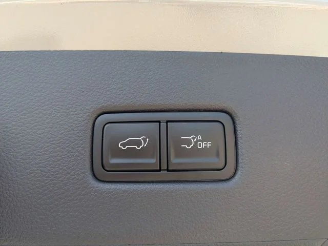 New 2026 Ceramic Silver Kia SX Prestige image 14