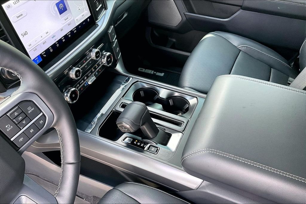 New 2026 Ford F-150 Lariat 4D SuperCrew