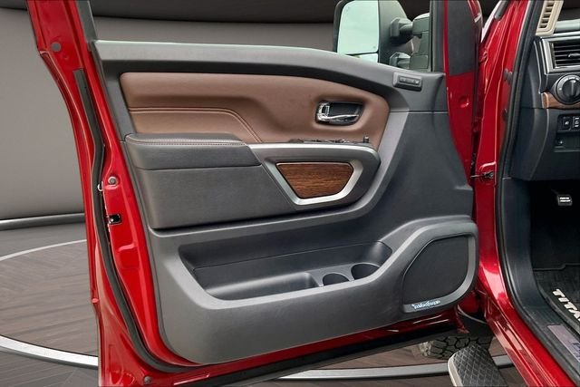 Used 2017 Red Nissan Platinum Reserve image 22