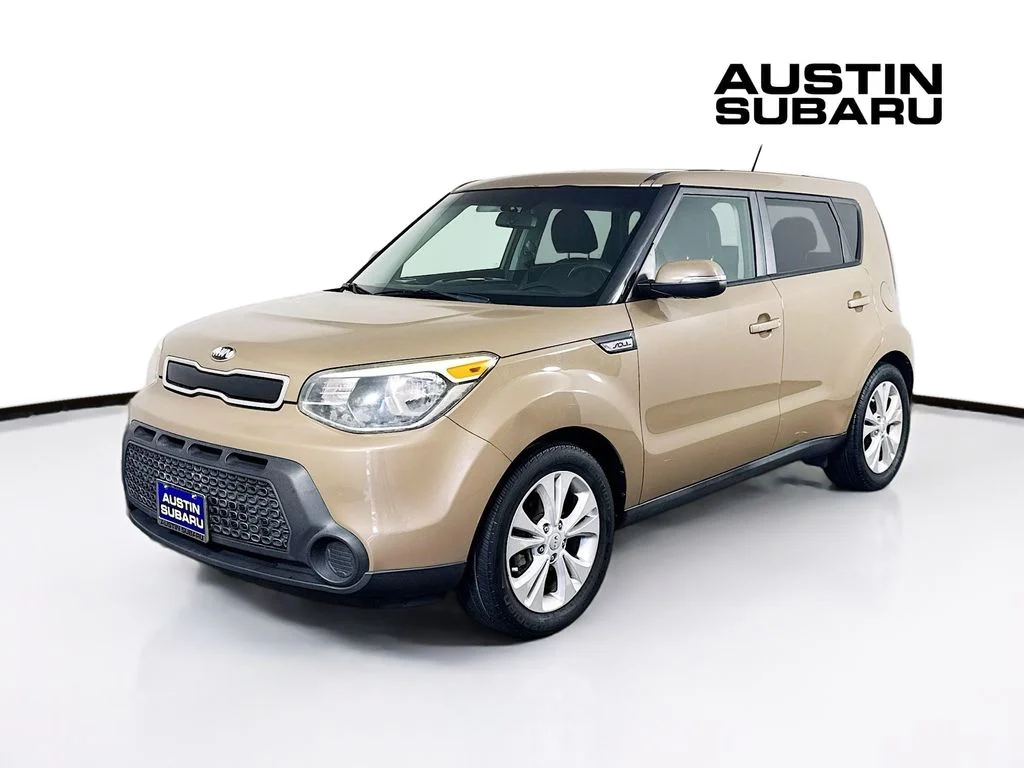 Used 2014 Brown Kia Plus image 3