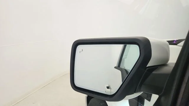 New 2026 Star White Metallic Tri-Coat Ford Lariat® image 35