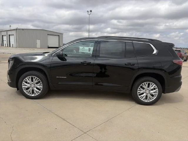 New 2027 Black GMC Elevation image 3