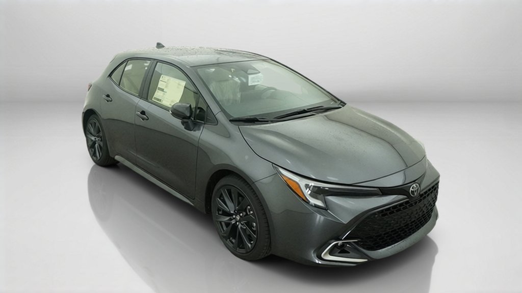 New 2027 Magnetic Gray Metallic Toyota XSE image 5