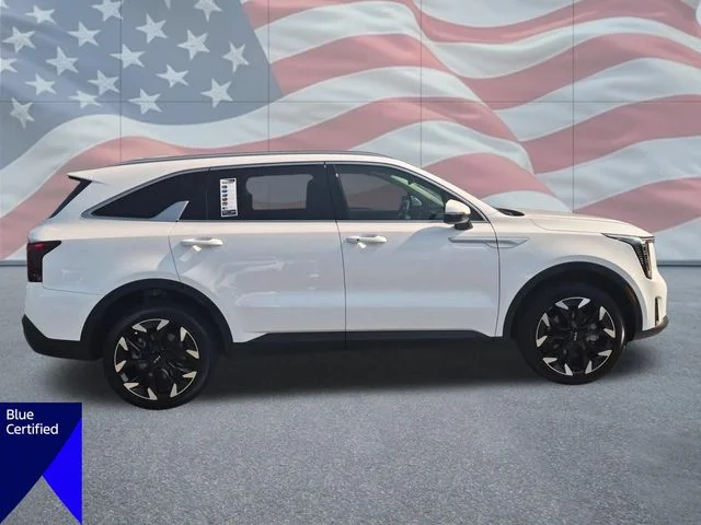 Used 2025 White Kia EX image 2