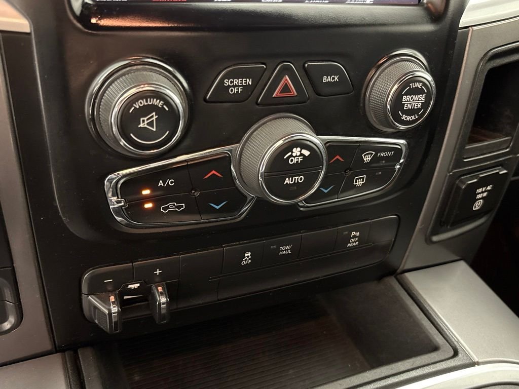 Used 2021 White Ram Warlock image 37