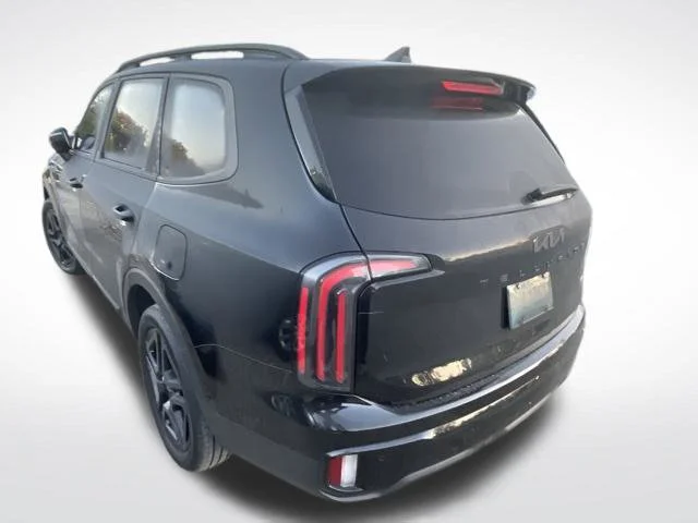 Used 2024 Black Kia EX X-Line image 7