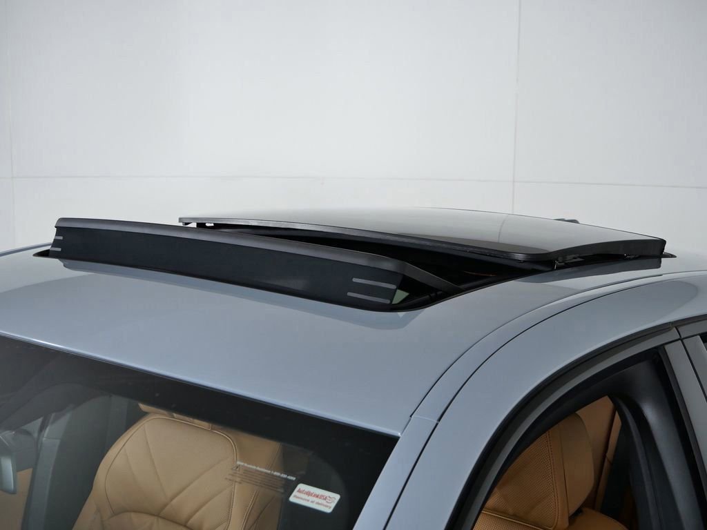 Certified Used 2026 Brooklyn Grey Metallic BMW xDrive40i image 22