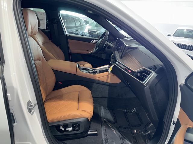 New 2027 Mineral White Metallic BMW xDrive40i image 9
