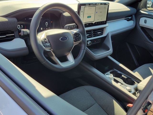 New 2027 Avalanche Gray Ford Active image 3