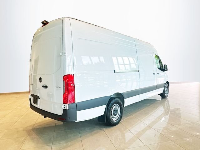 New 2026 White Mercedes-Benz  image 7