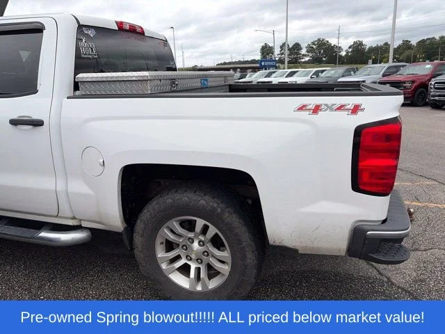 Used 2014 White Chevrolet LT image 4