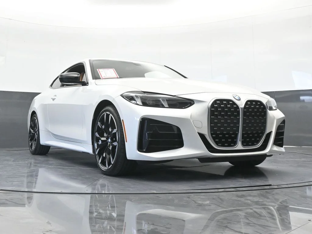 Used 2025 White Metallic BMW 430i xDrive image 57