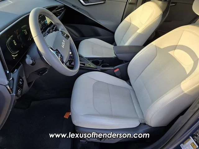 Used 2024 Blue Kia EX image 10