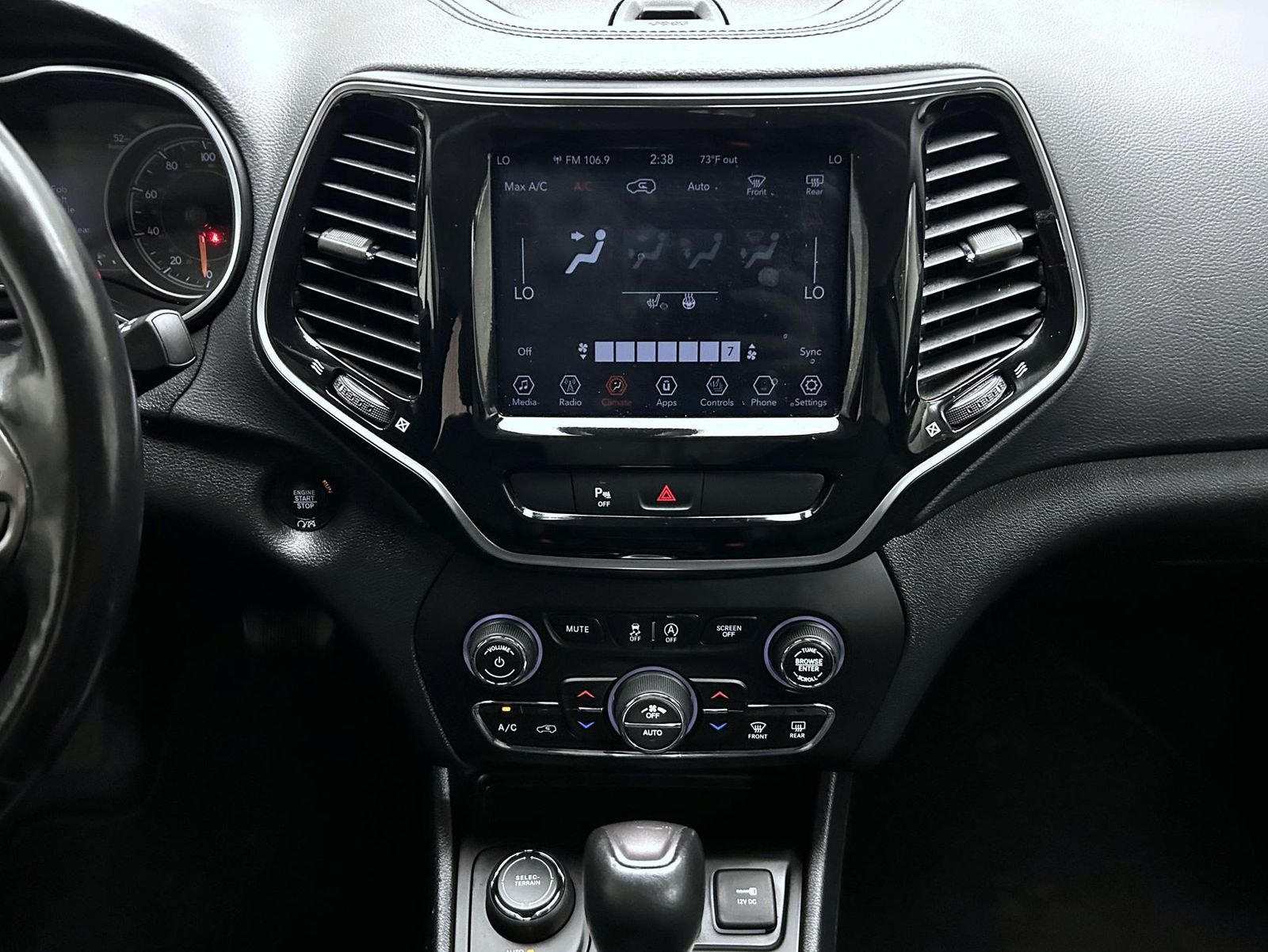 Used 2019 Red Jeep Limited image 13