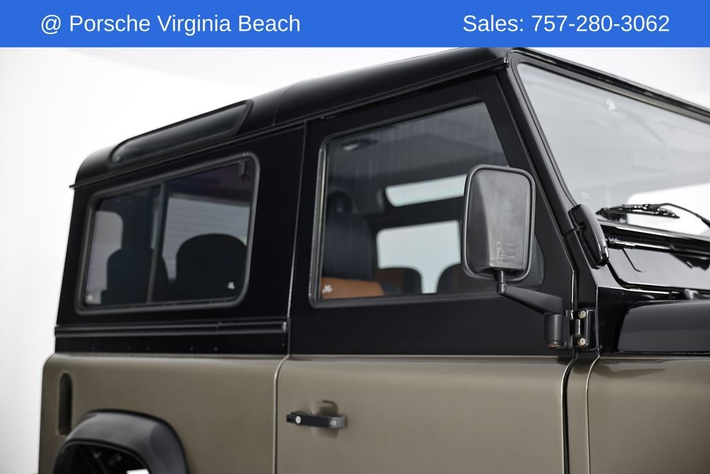 Used 1997  Land Rover Restomod image 18