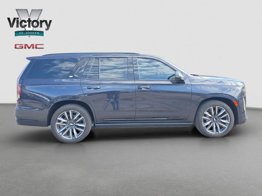 2022 Cadillac Escalade Sport - Photo 18