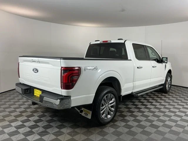New 2026 Star White Metallic Tri-Coat Ford Lariat image 4