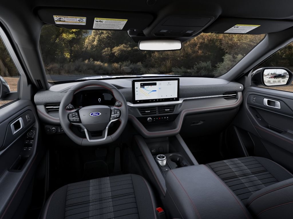 New 2027 Agate Black Metallic Ford ST-Line image 11