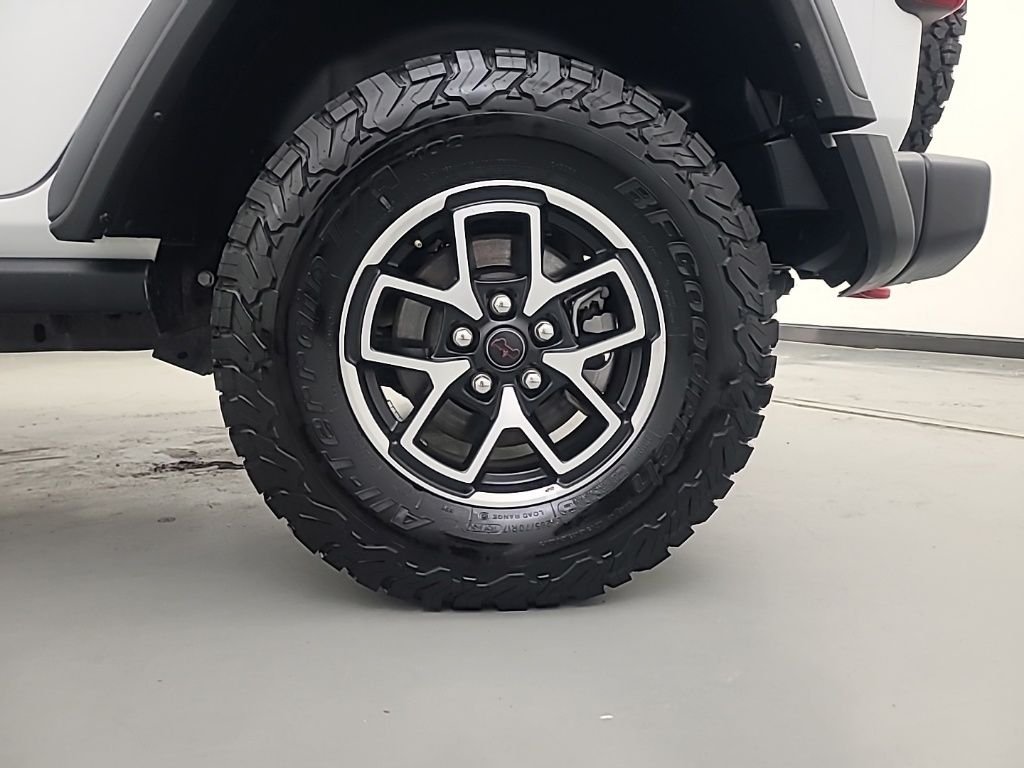 2025 Jeep Wrangler 4-Door Rubicon - Photo 10