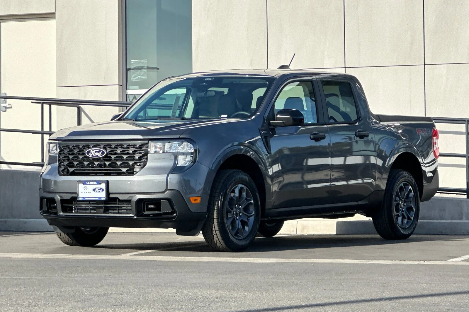 New 2026 Carbonized Gray Metallic Ford XLT image 7
