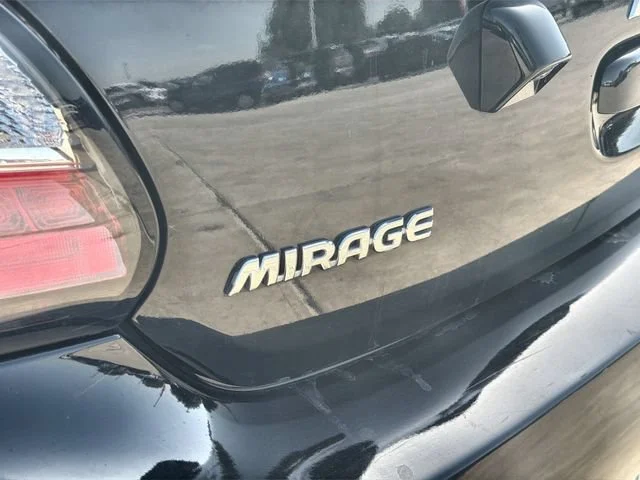Used 2024 Black Mitsubishi ES image 30