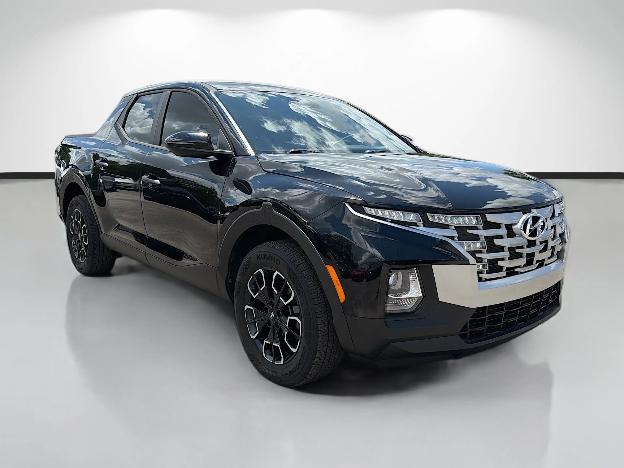 Used 2022 Phantom Black Hyundai SEL image 7