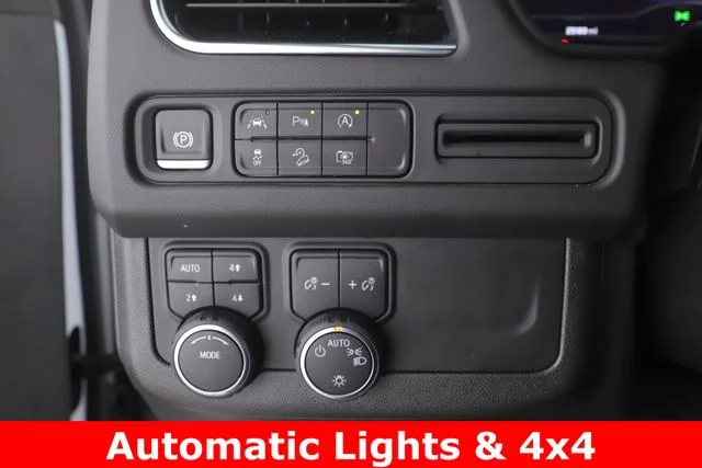 Used 2024 White Chevrolet Z71 image 21