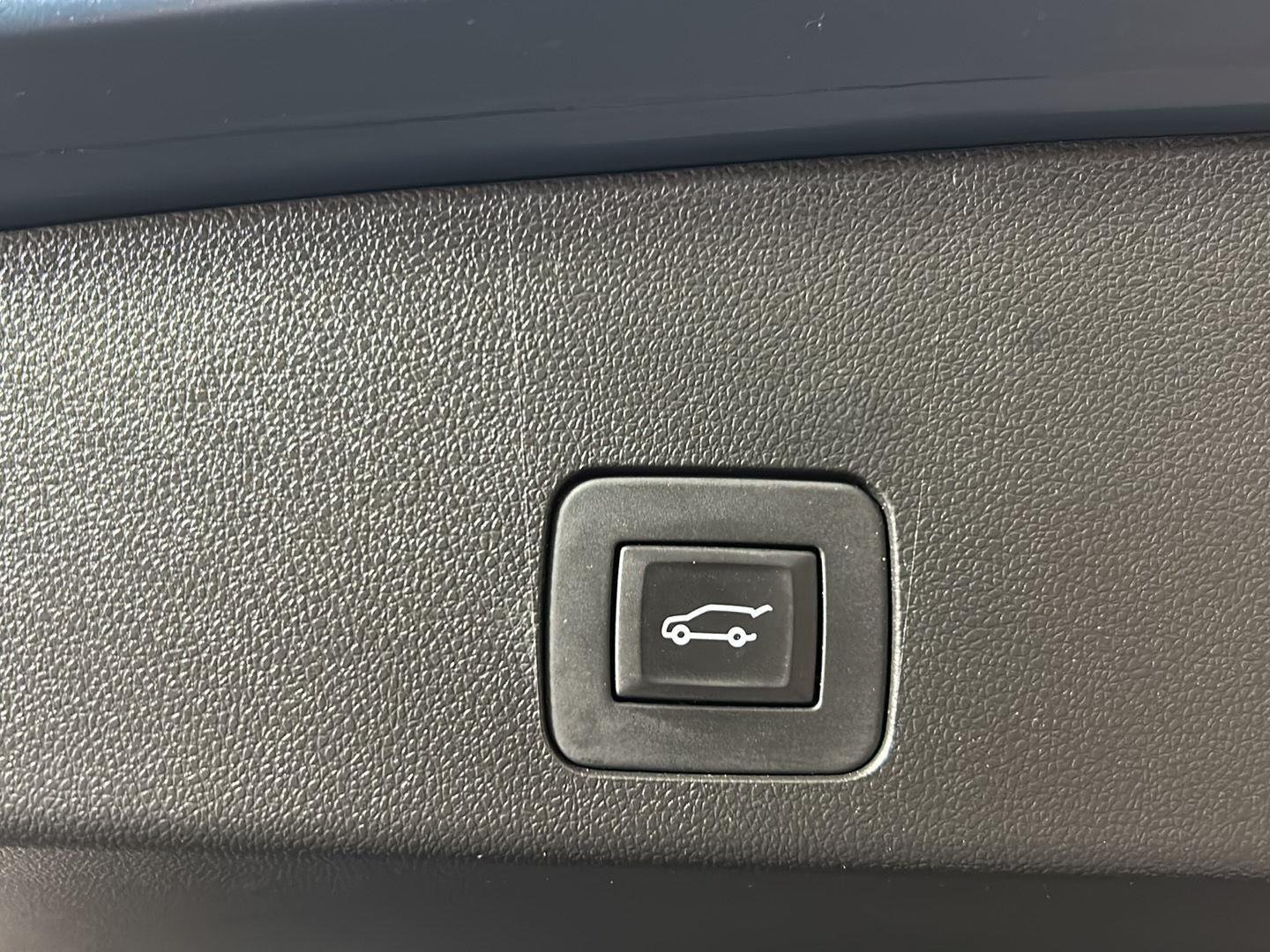 Used 2024 Ocean Blue Metallic Buick Sport Touring image 10
