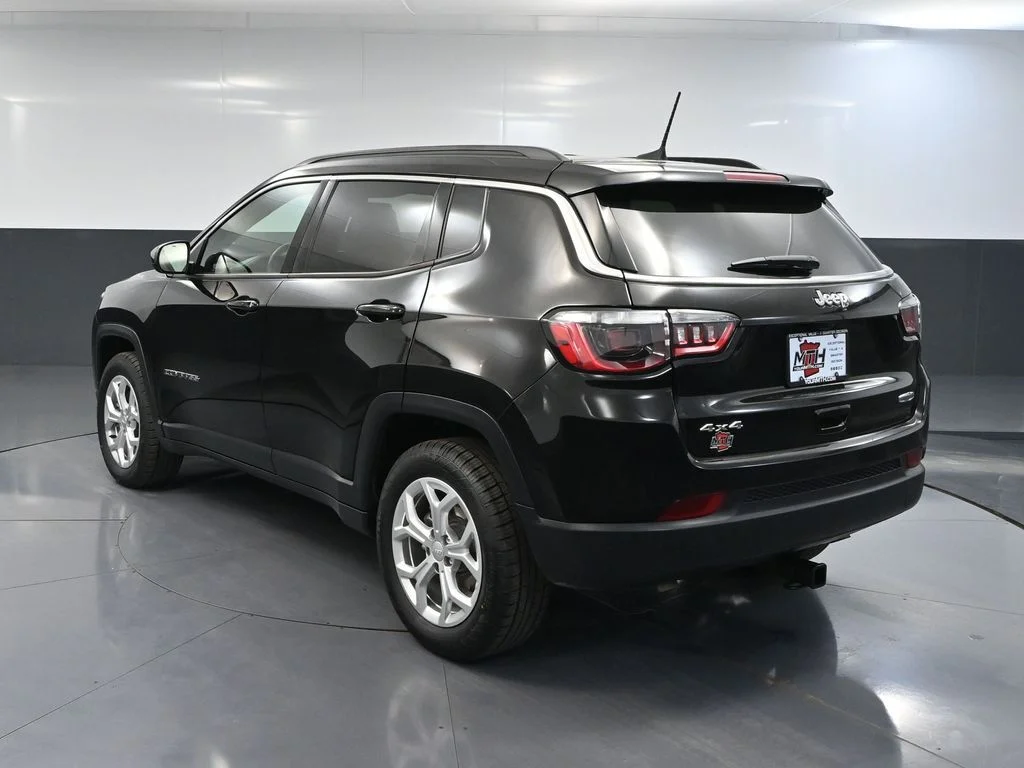 2024 Jeep Compass Latitude - Photo 9
