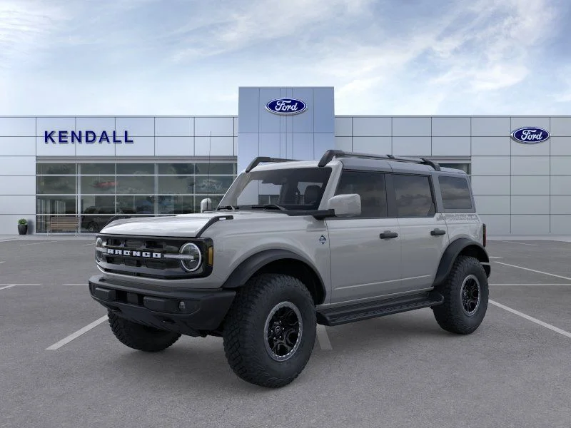 2026 Ford Bronco Outer Banks 4x4's photo