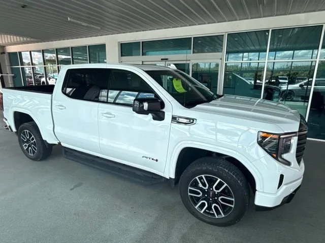Used 2026 Summit White GMC AT4 image 5