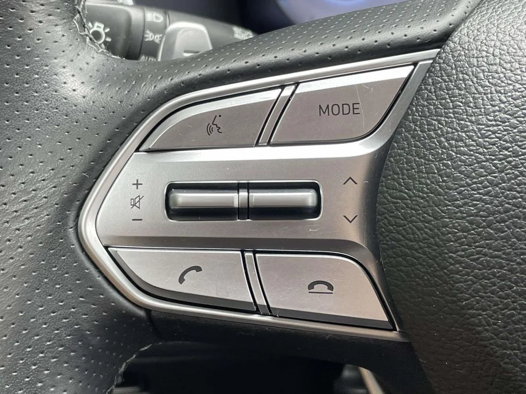 Used 2022 Gray Hyundai Calligraphy image 23