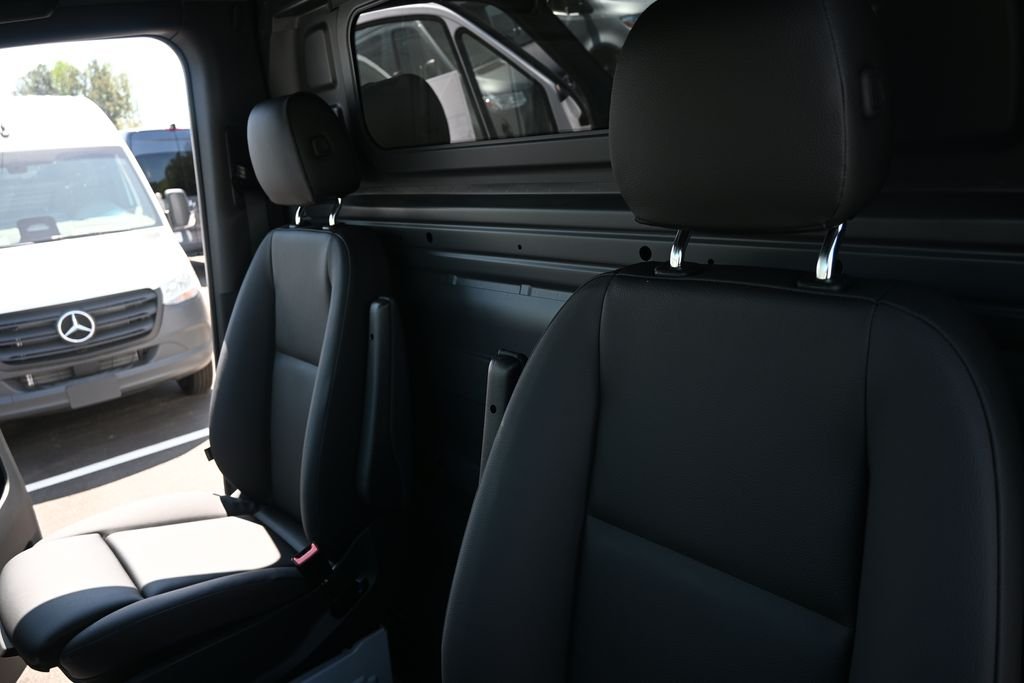 New 2026 Arctic White Mercedes-Benz Cargo 170 WB image 5