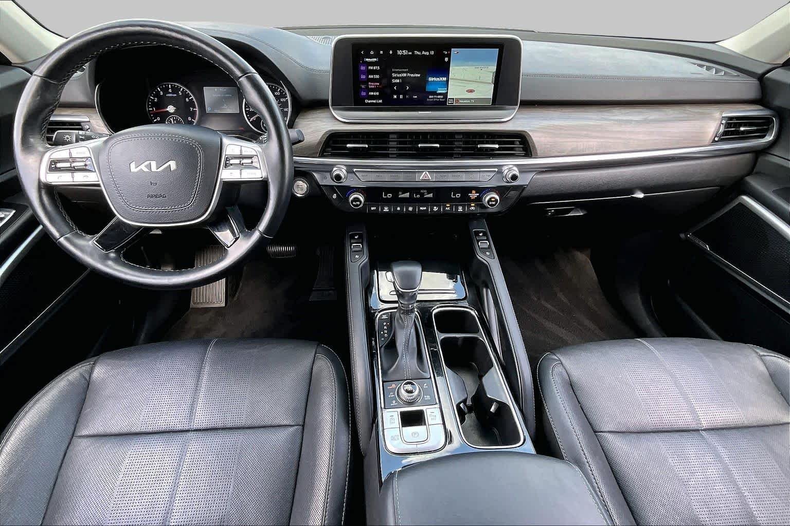 Used 2022 Glacial White Pearl Kia EX image 14