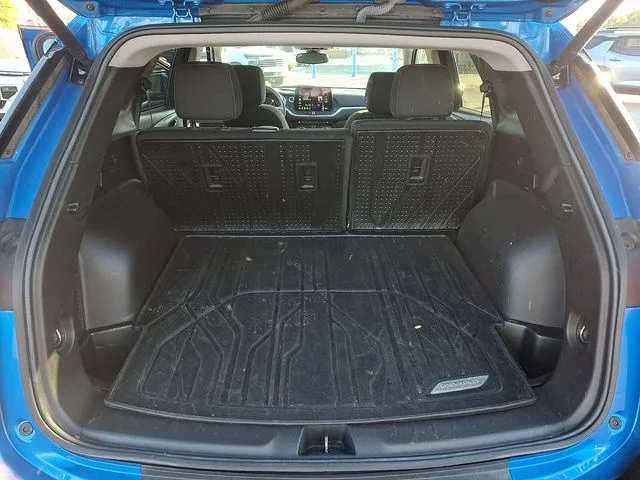 Used 2024 Blue Chevrolet LT image 28