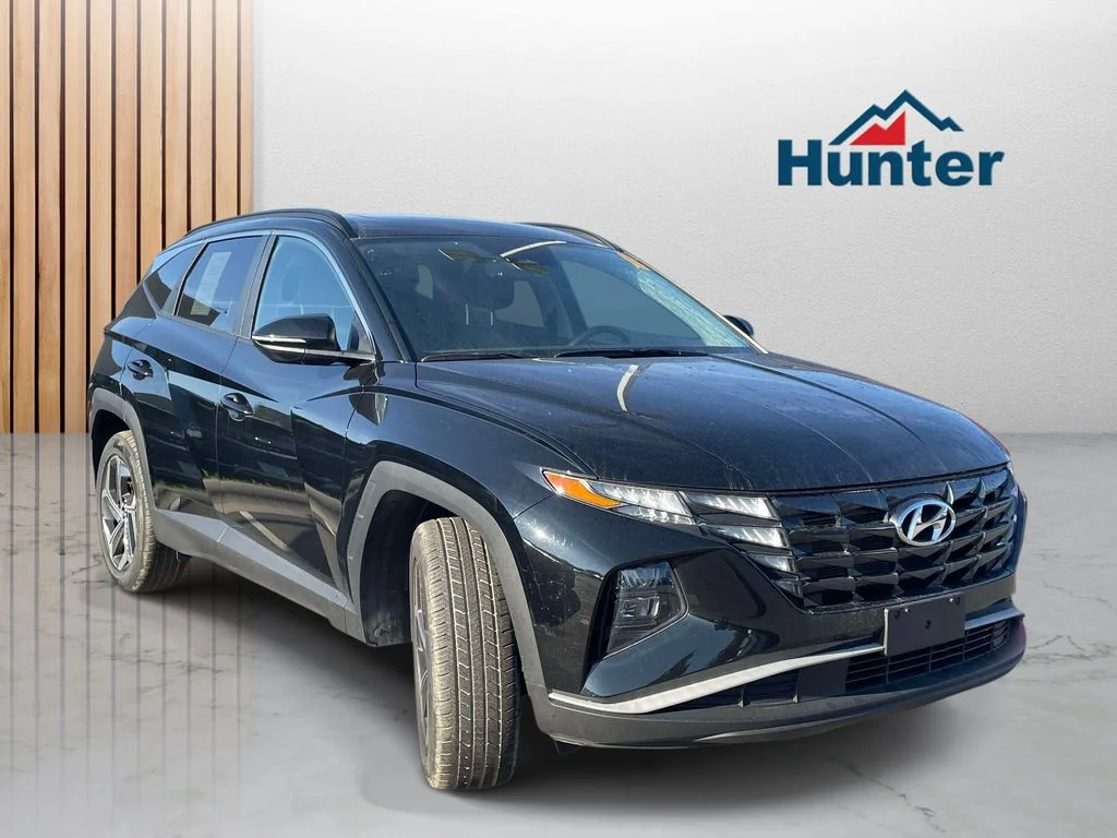 Used 2023 Phantom Black Hyundai SEL image 1