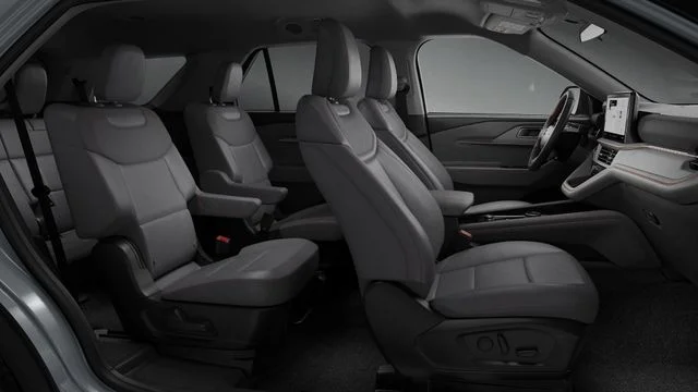New 2026 Space White Metallic Ford Active image 6
