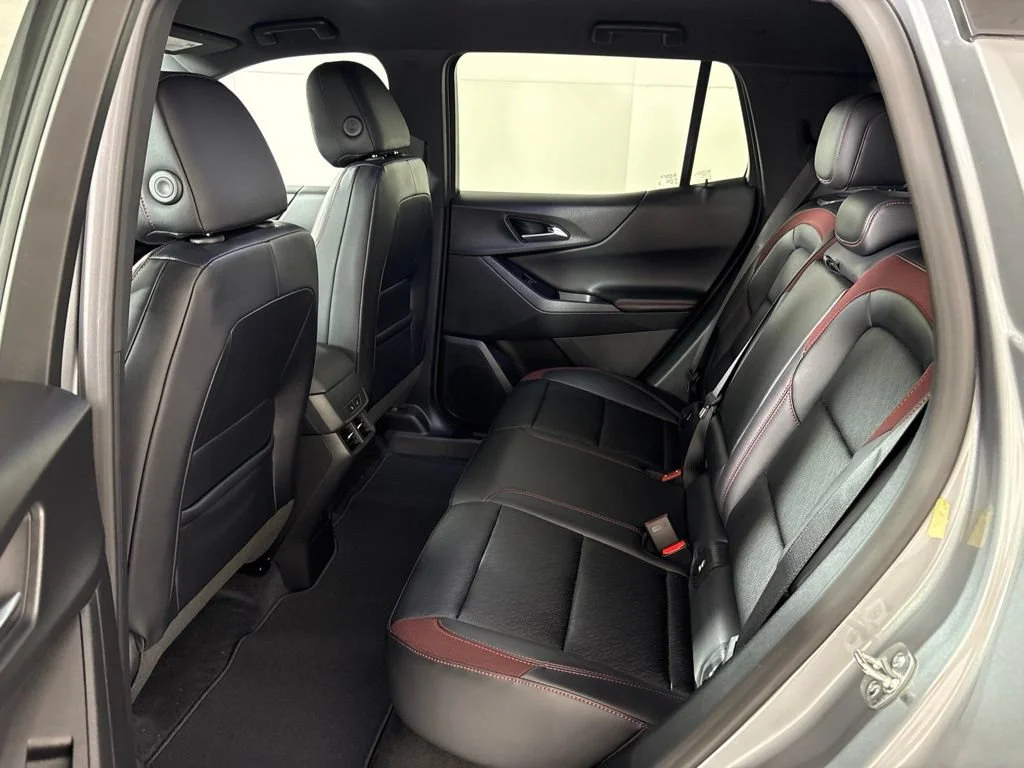 2027 Chevrolet Equinox RS - Photo 26