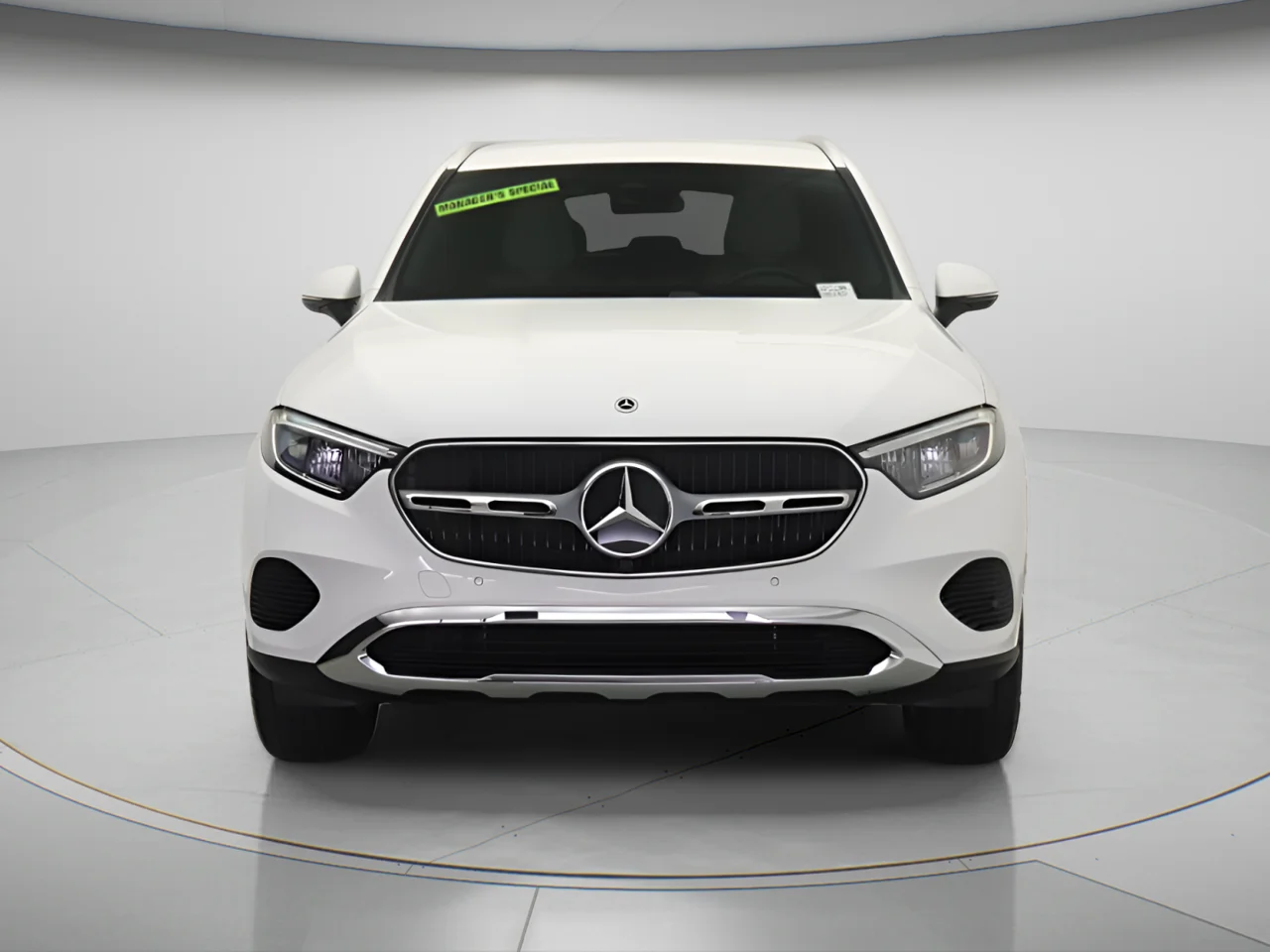 Used 2025 White Mercedes-Benz 350e 4MATIC® Plug in Hybrid image 6