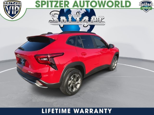 2026 Chevrolet Trax photo 14 of 40